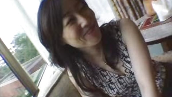铁杆年轻视女同性恋的女孩